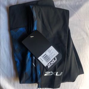 2xu FULL COMPRESSION TIGHTS SIZE SMALL